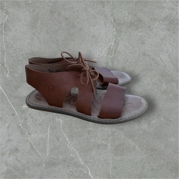 Born Women’s Sandals - Picture 1 of 5